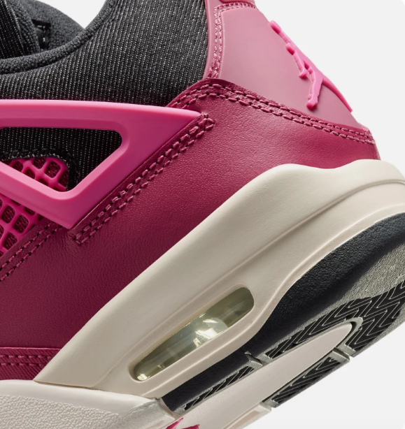 Air Jordan 4 Retro 'She's A Star' Grade School (Sweet Beet/Desert Pink)