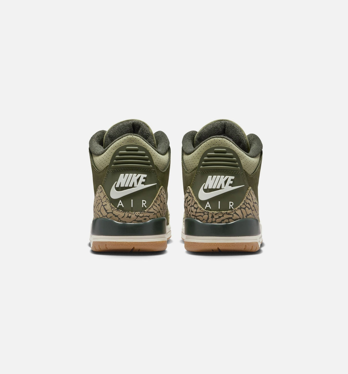 Air Jordan 3 Retro Medium Olive – Grade School Lifestyle Shoe in Medium Olive/Sequoia/Neutral Olive/Sail