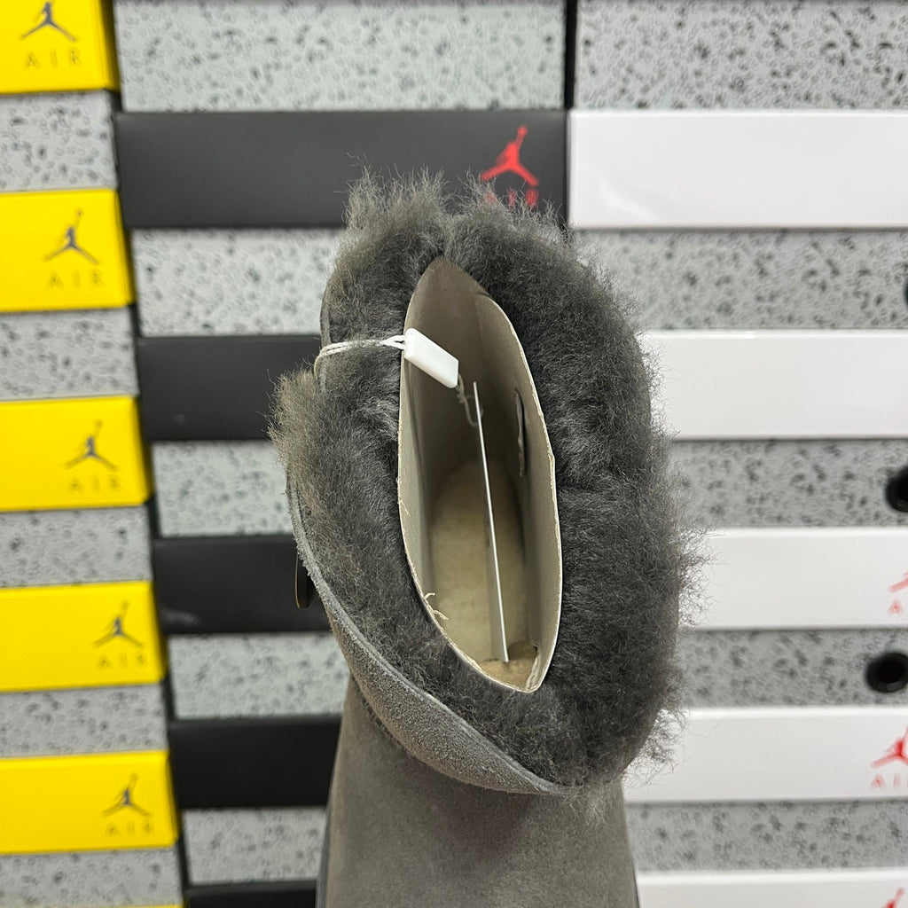 UGG Classic Mini Bailey Button Boot – Suede Ankle Boot with Tonal Shearling Cuff & Button Closure in Grey