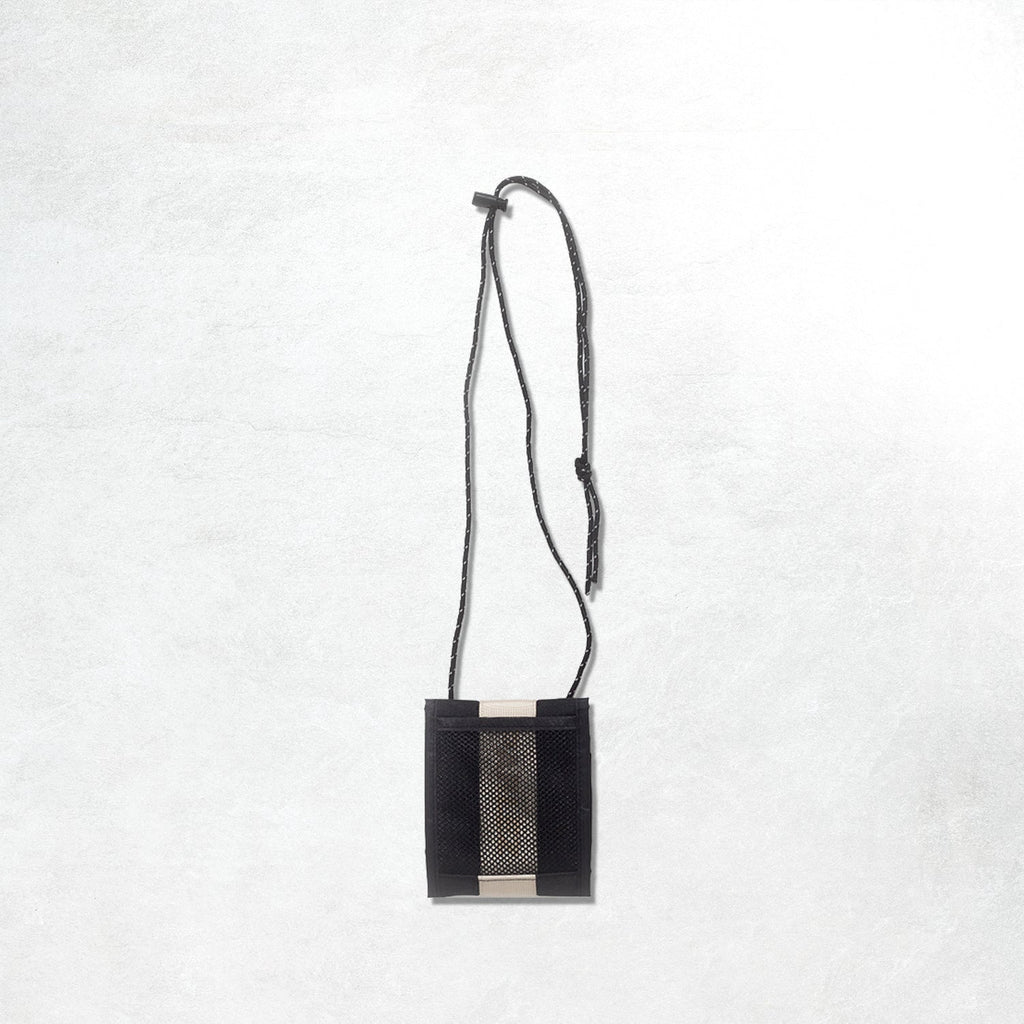 Parlez Jawad Pouch: Black