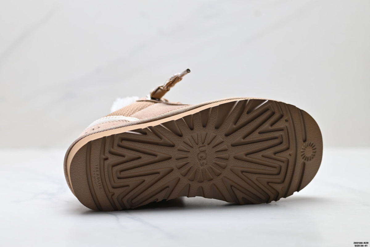 UGG Lowmel Shearling Casual Shoes
