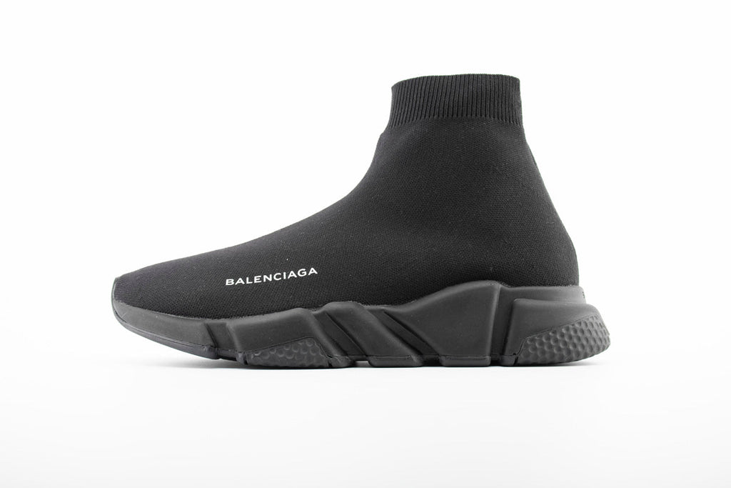 Balenciaga Speed Runner All Black Reps Sneakers CA5TS