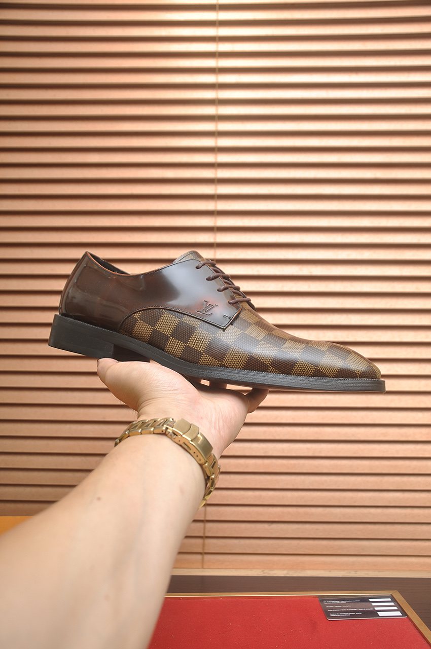 Louis Vuitton Brown Check Lace-Up Dress Shoes