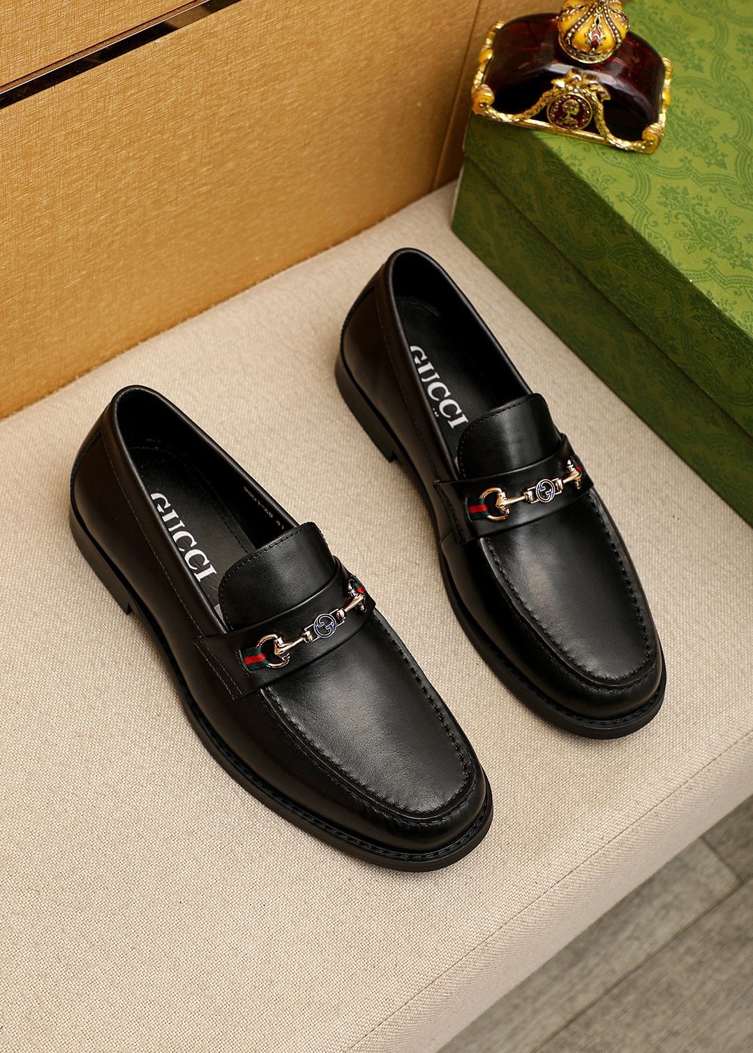 Gucci Black Metal Hardware Loafers