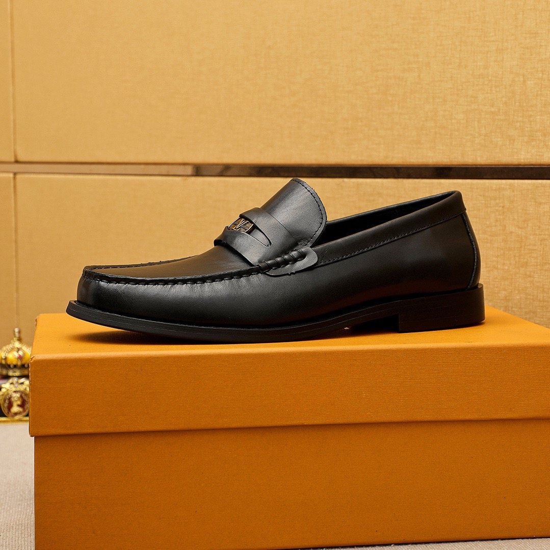 Louis Vuitton Black Leather Hardware Loafers
